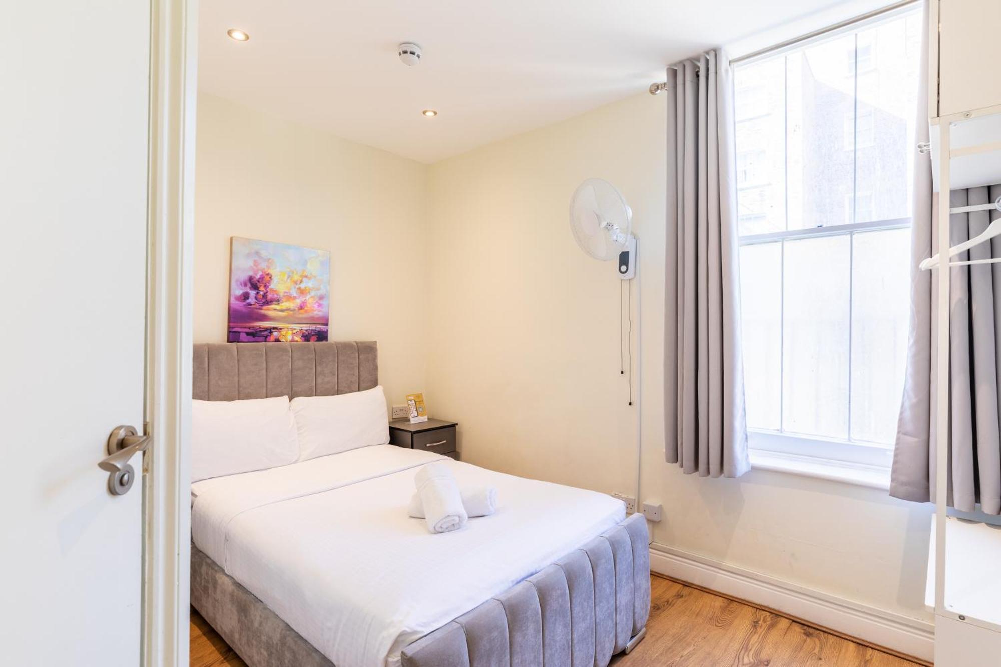 The Chapter Hotels - Hyde Park Лондон Номер фото